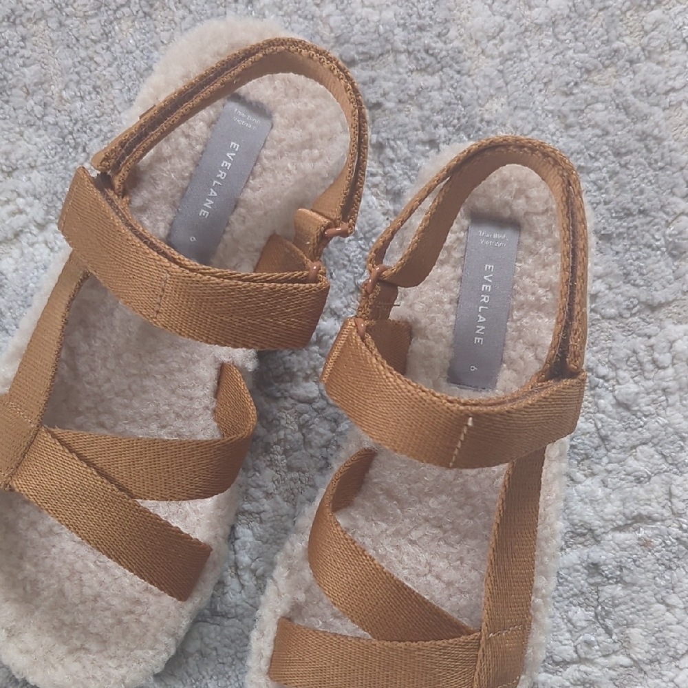 NWT Everlane Teddy Sandals Size 6 - Picture 2 of 7